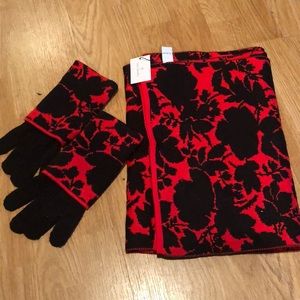 Vera Bradley Red and Black Cozy Knit Scarf and Glove Set NWT